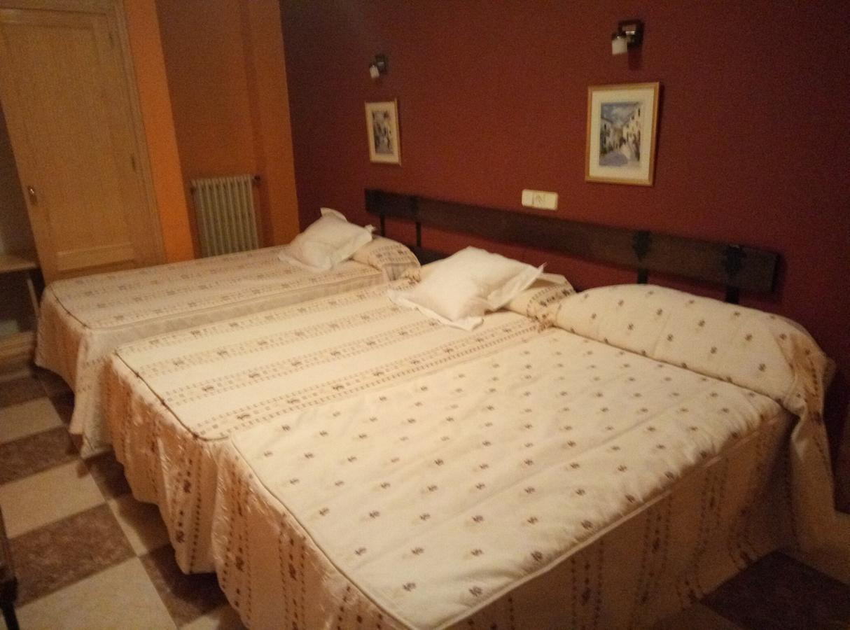 Hostal Residencia Castilla Куэнка Экстерьер фото